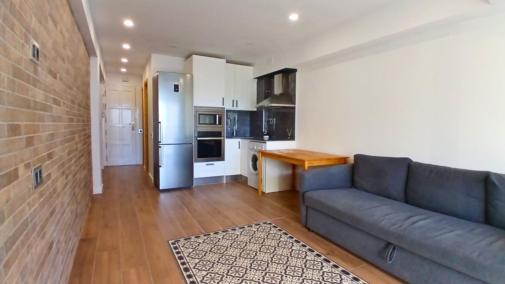 Sala d'estar de Pis en venda en Salou amb Aire condicionat, Parquet i Terrassa