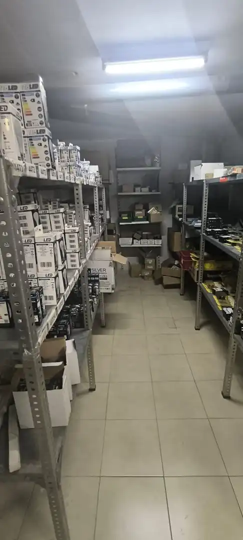 Local comercial en venda a Plaza de la Industria, imagen 6