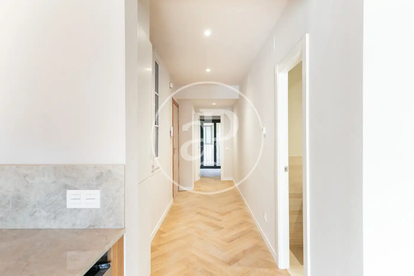 Flat for sale in Barcelona  with Air Conditioner, Heating and Terrace