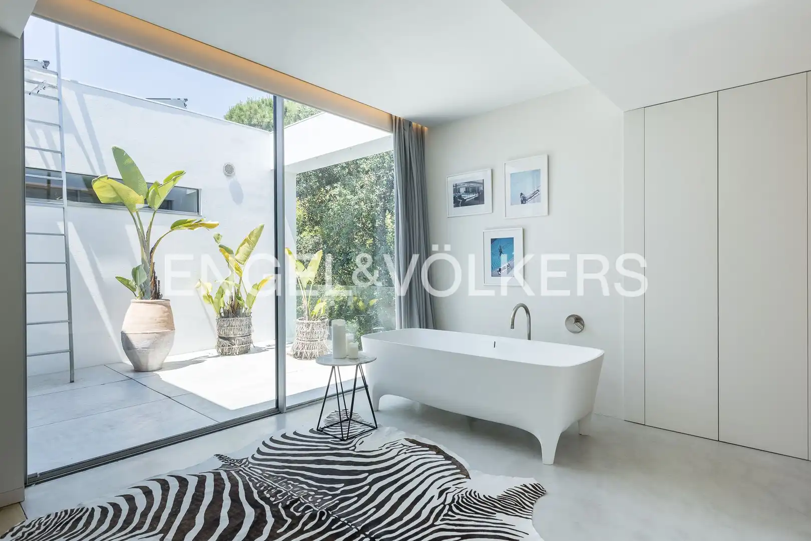Exterior view of Houses for rent in Castelldefels  with Air Conditioner, Heating and Private garden