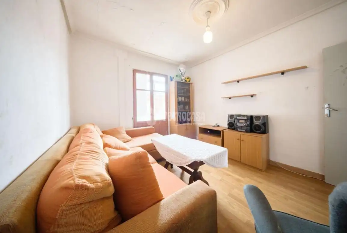 Sala de estar de Piso en venta en Valladolid con Balcón
