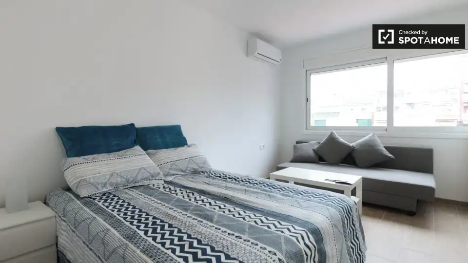 Flat to rent in Sants - Montjuïc, imagen 2