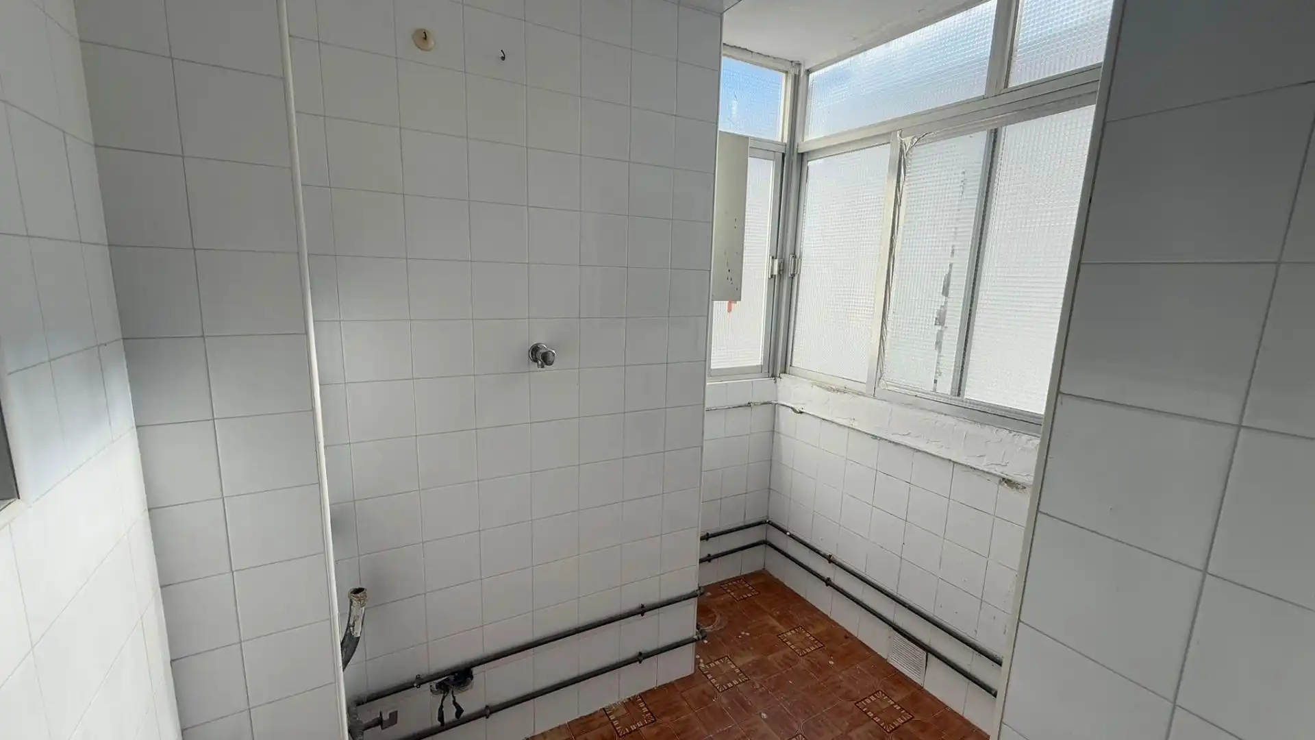 Baño de Piso en venta en Sevilla con Aire acondicionado y Terraza