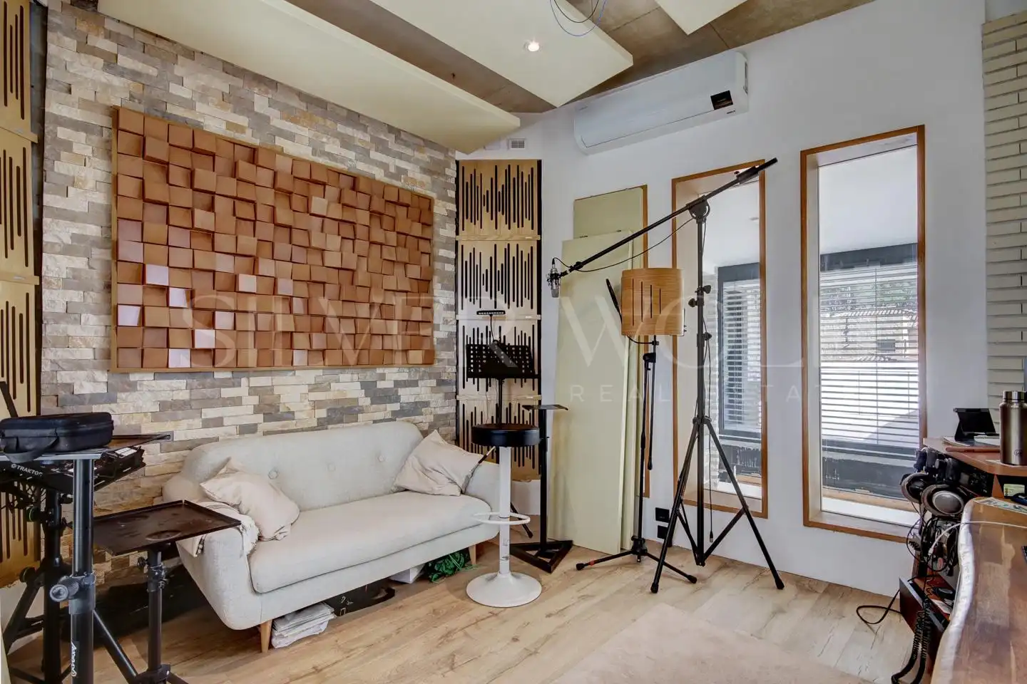 Sala de estar de Casa o chalet en venta en Begues con Aire acondicionado, Calefacción y Jardín privado