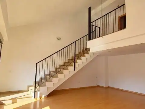 Ático en venta en Chiva con Terraza y Balcón