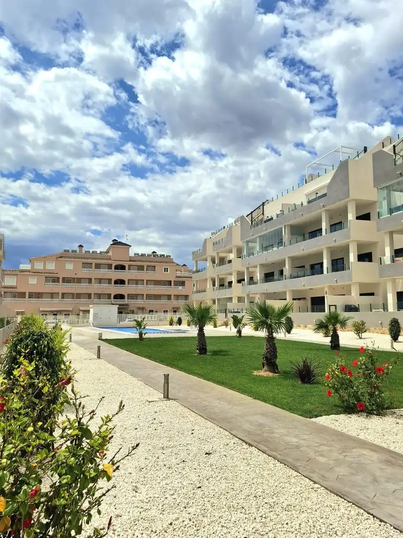 Apartamento con terraza en venta en Orihuela Costa, imagen 34