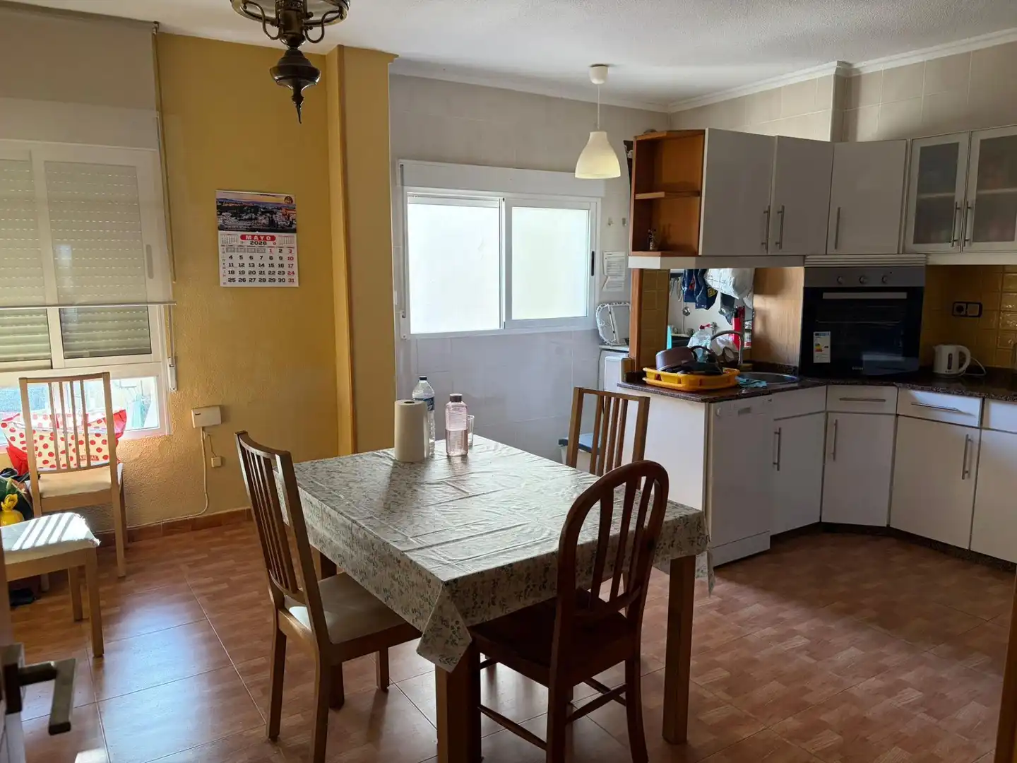 Cocina de Piso para compartir en Cartagena con Aire acondicionado y Parquet