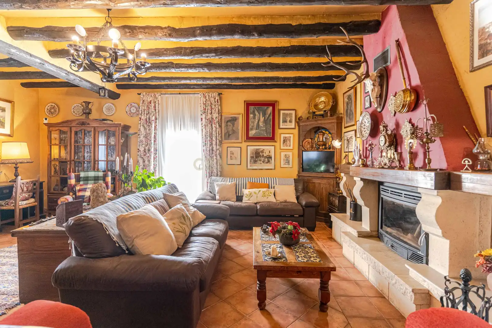 Living room of Houses for sale in Lanjarón  with Private garden, Storage room and Swimming Pool