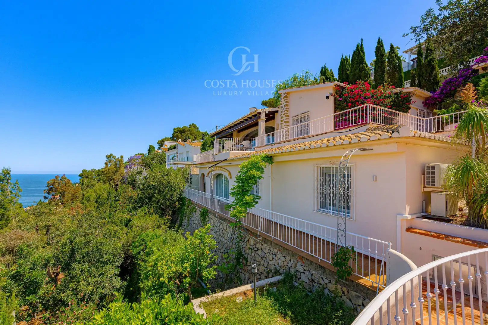 Exterior view of Houses for sale in Dénia  with Air Conditioner, Heating and Private garden