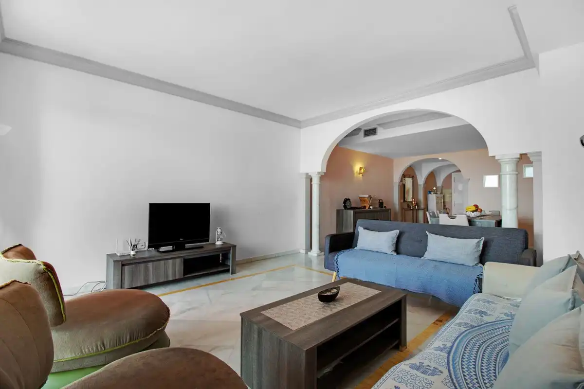 Appartamento con terrazza in vendita a Nueva Andalucía, imagen 5