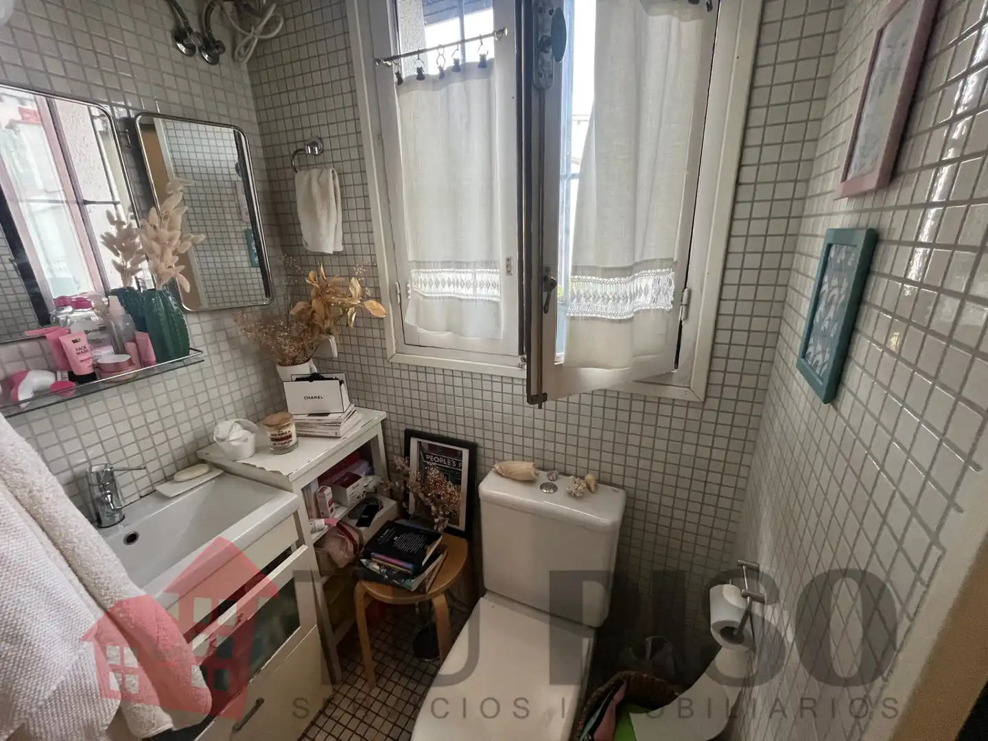 Baño de Estudio en venta en Madrid con Calefacción y Amueblado