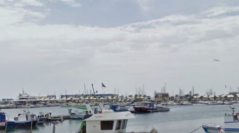 Foto 3 de Edificio en venta en Carrer Almirante Antequera, Playa Levante, Santa Pola