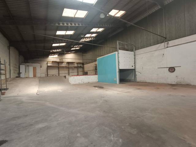 Nave industrial en Venta en Avinguda Dels Germans Bou, 48 en Zona Avenida del Mar