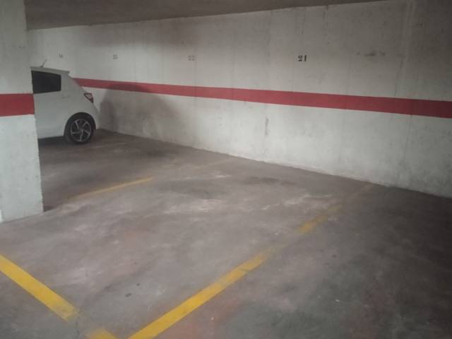 Garaje en Alquiler en Calle el Pontel, 1 en La Flota