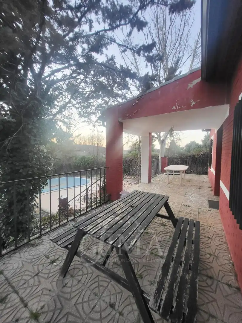 Xalet amb piscina en venda a Ruidera