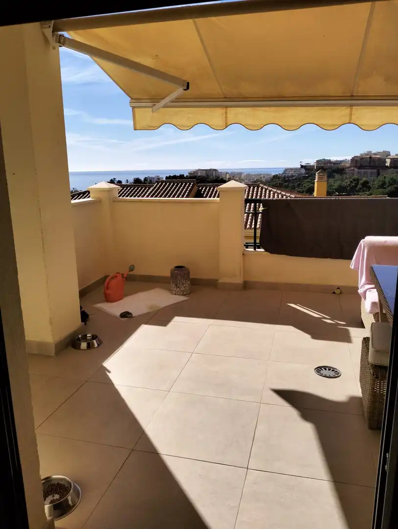 Terrassa de Apartament en venda en Benalmádena amb Piscina comunitària