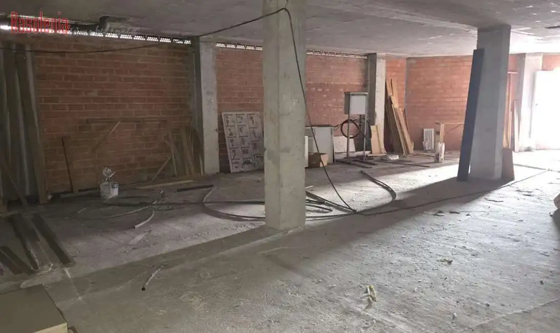 Local comercial en venda a MADEL MEIZOSO 723, imagen 6