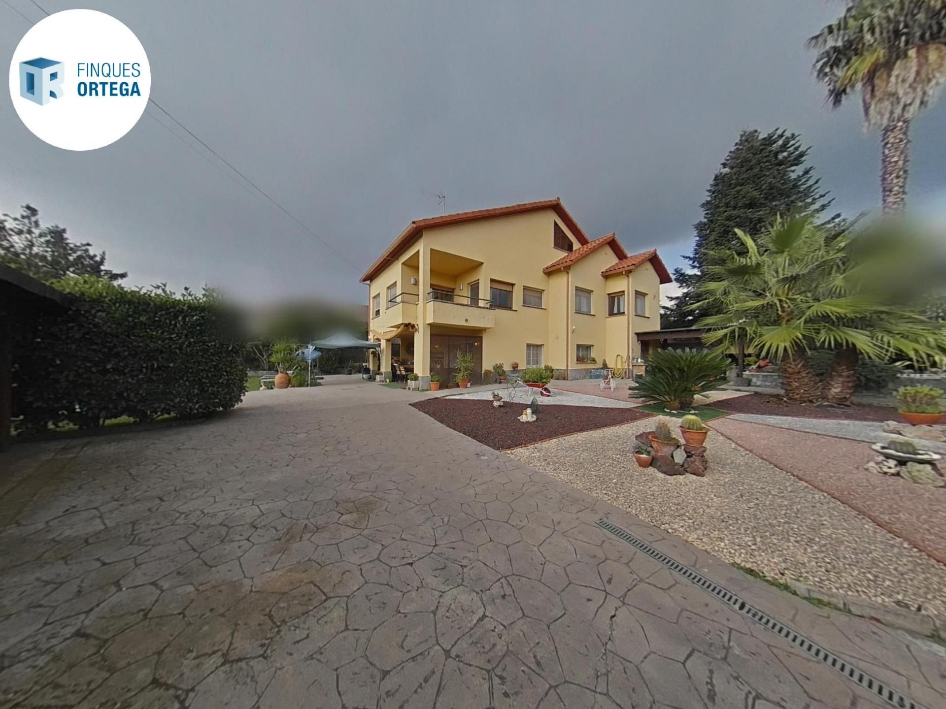 House or chalet for sale