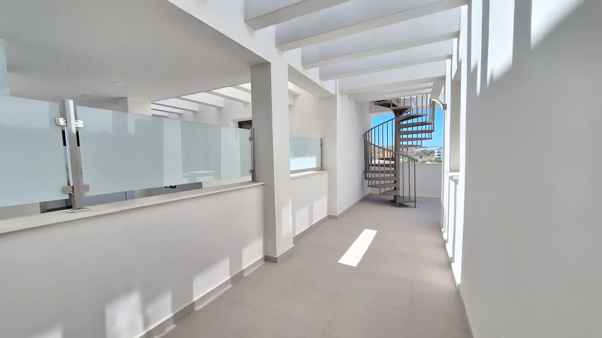Attique avec piscine à vendre à Estepona Pueblo, imagen 17
