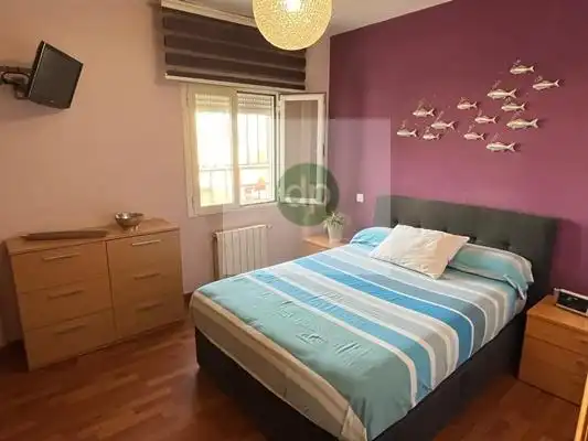 Flat with lift for sale in Casco Antiguo, imagen 24