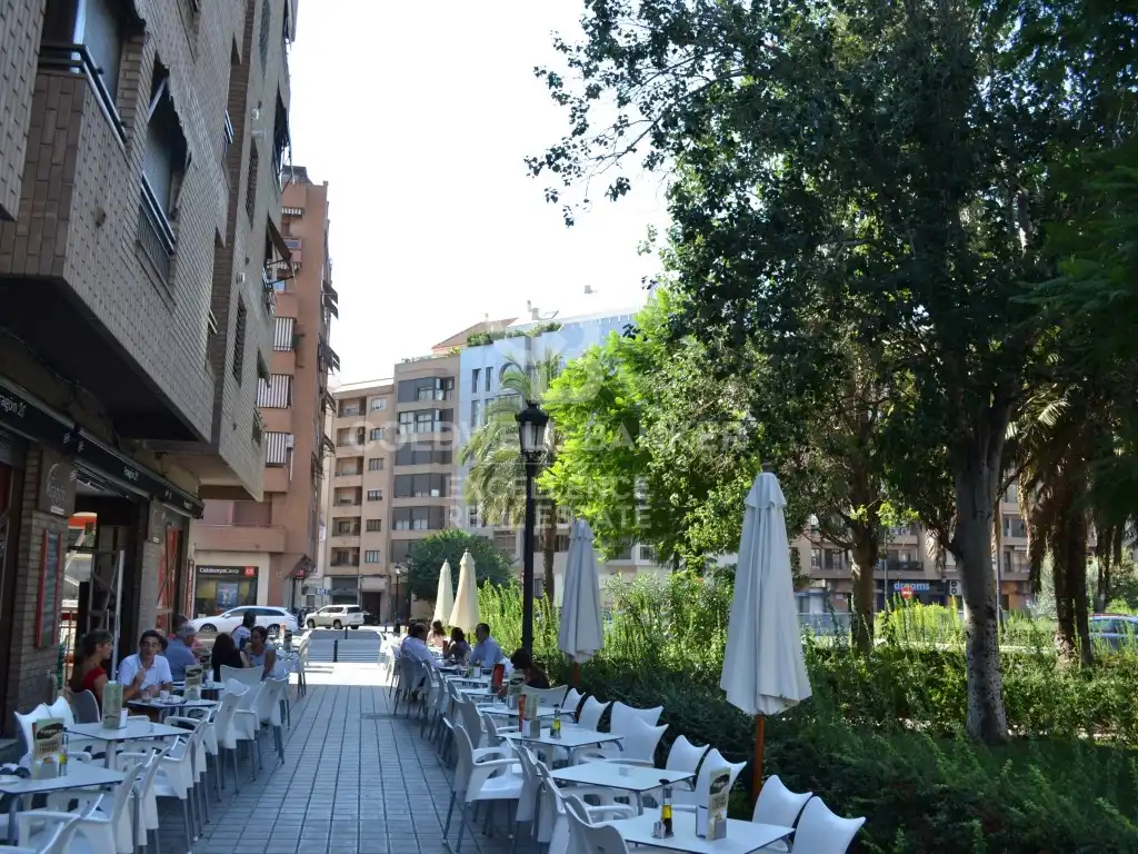 Business premises for transfer in Avenida Aragon, imagen 21
