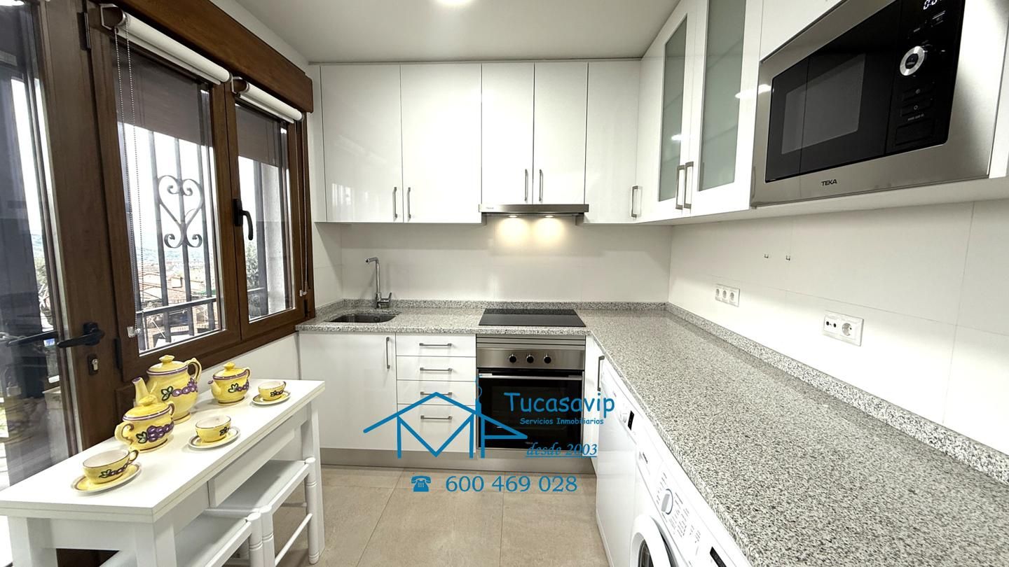Kitchen of Single-family semi-detached for sale in Cebreros  with Heating, Terrace and Community pool
