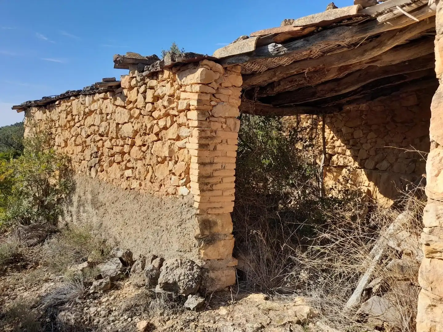 Exterior view of Land for sale in La Palma d'Ebre