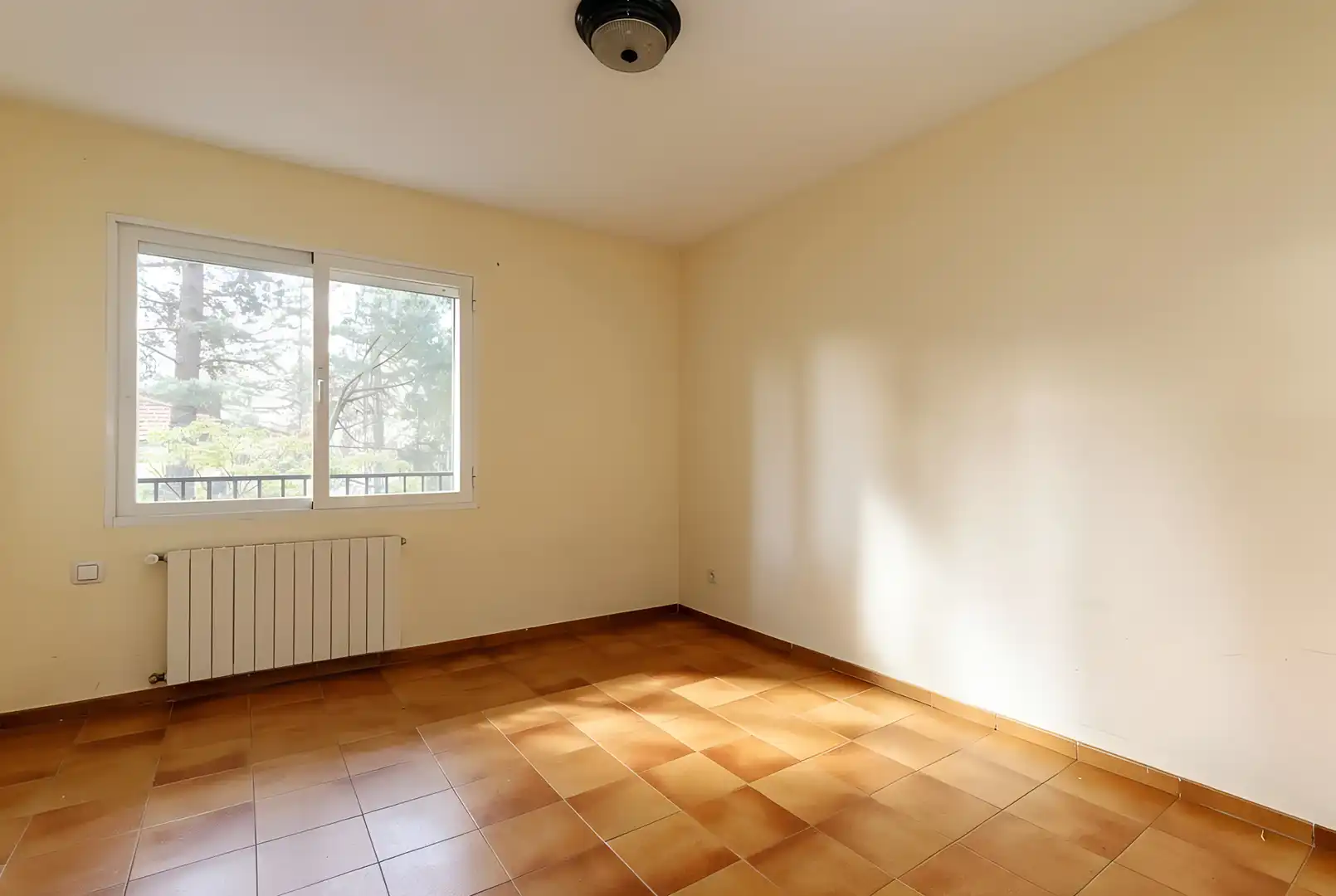 Bedroom of Houses for sale in San Lorenzo de El Escorial  with Heating, Private garden and Terrace