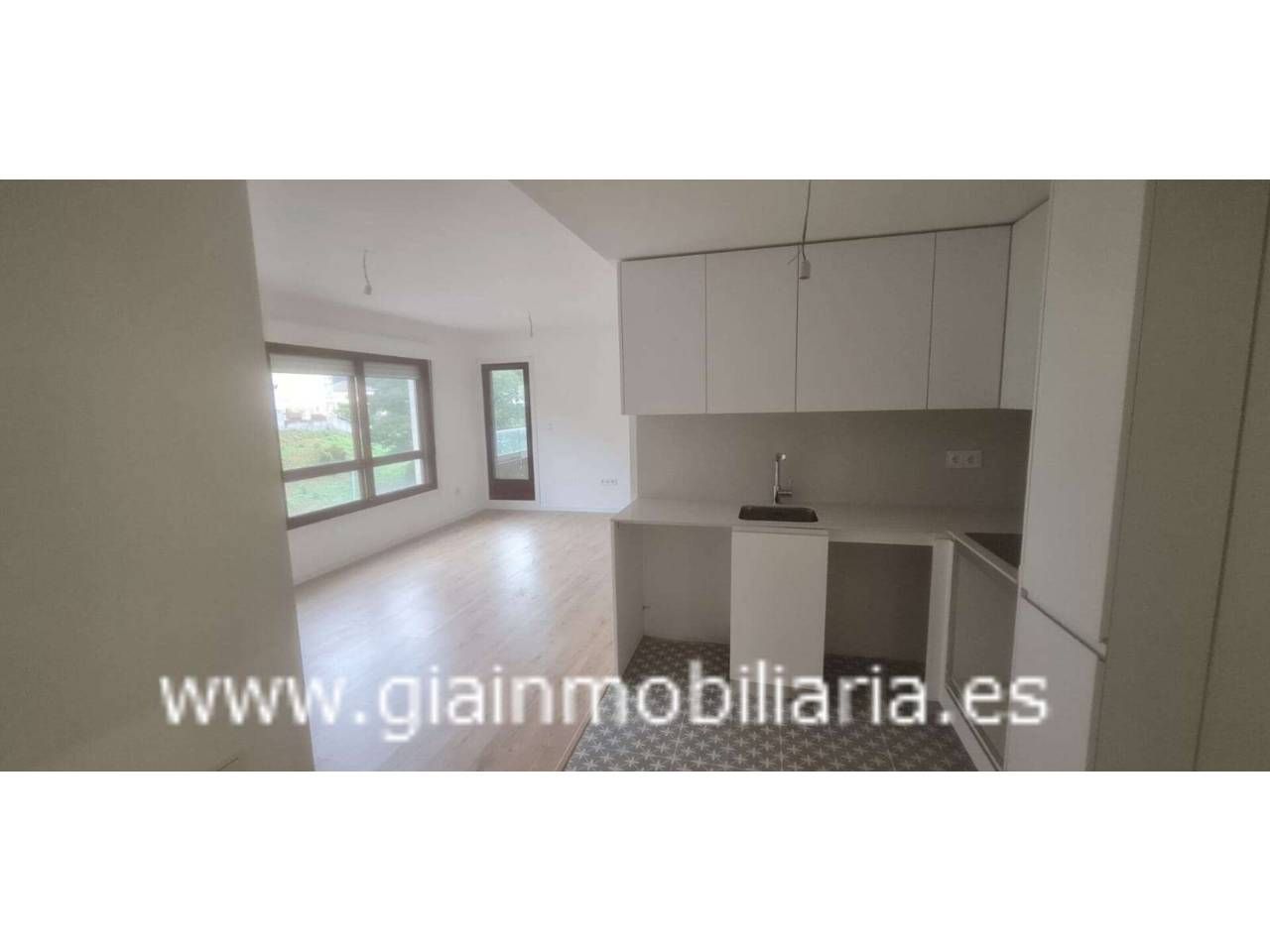 Kitchen of Flat for sale in Vigo   with Heating, Terrace and Storage room