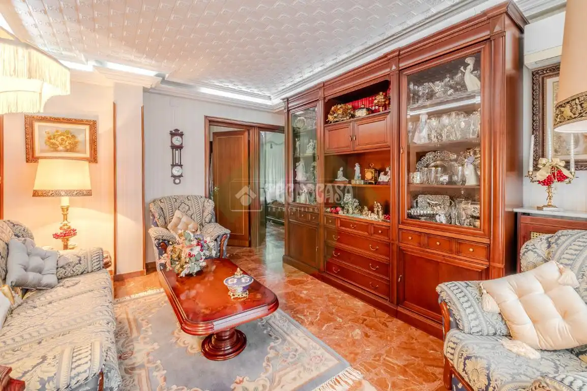 Living room of Houses for sale in Madrid  with Air Conditioner and Heating