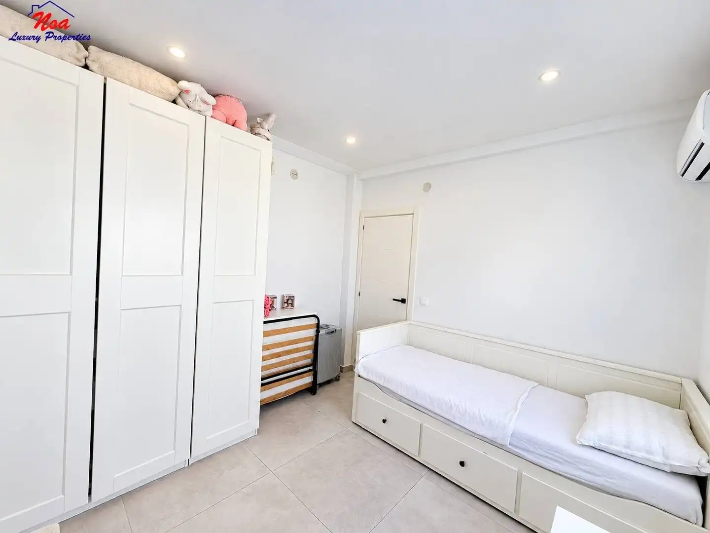 Apartamento con balcón en venta en Calle Tres Banderas, imagen 19