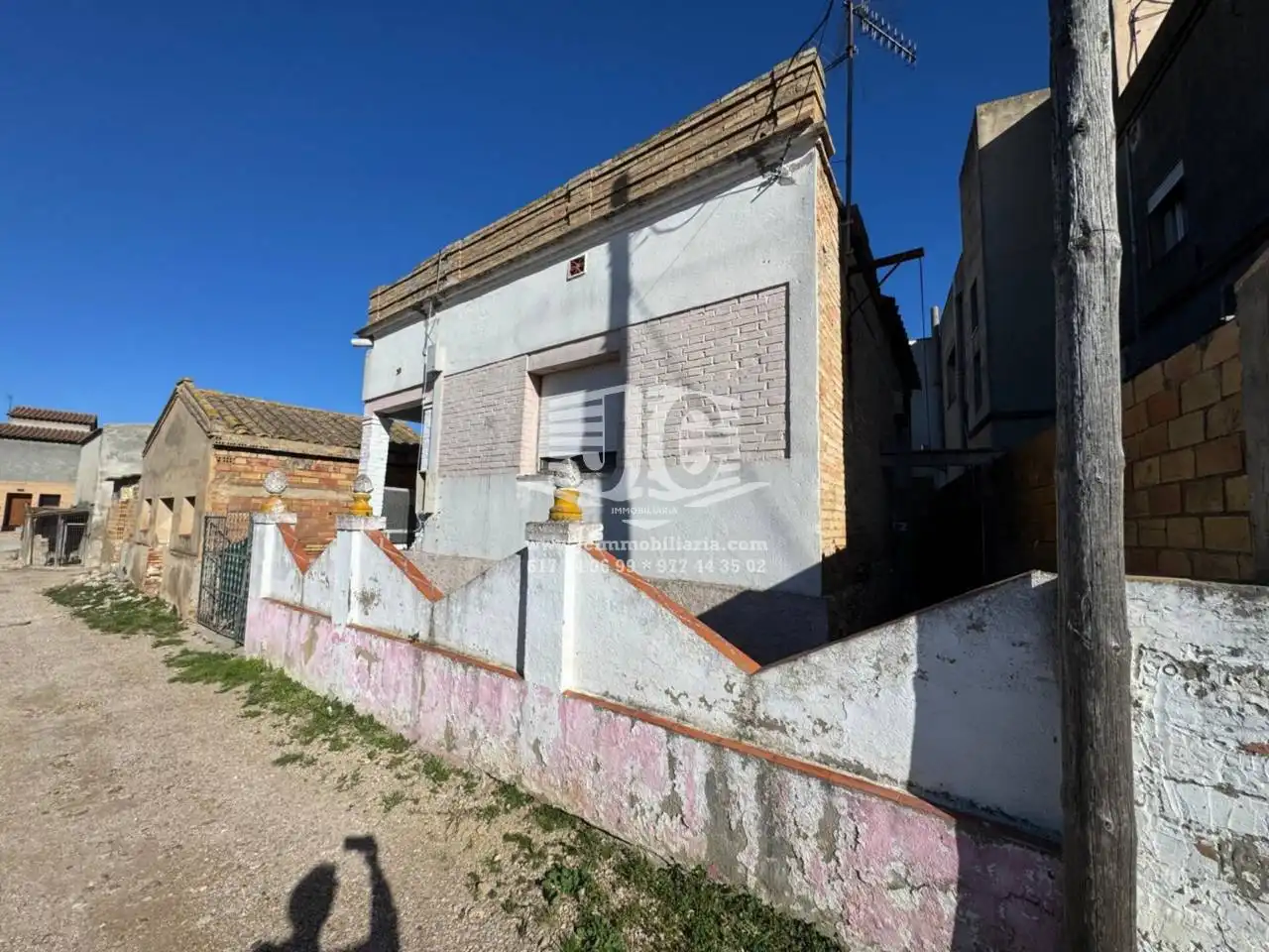 House with garden for sale in Avenida Colón