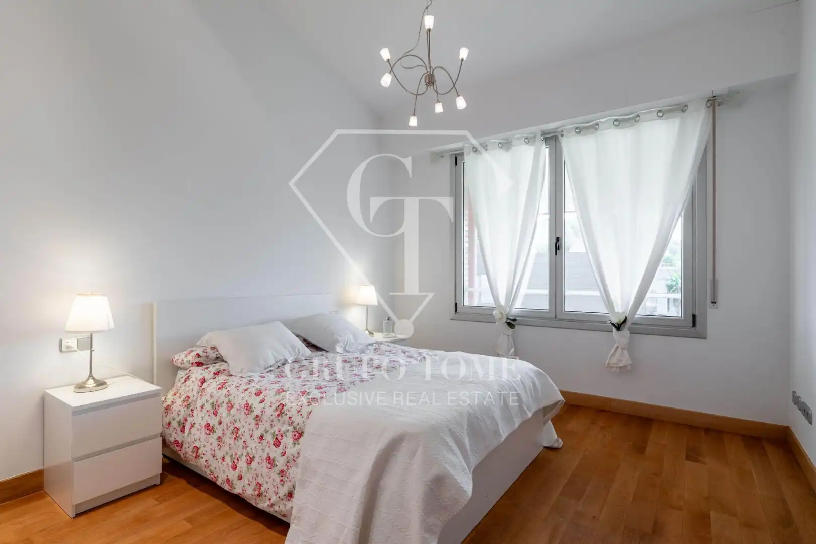 Schlafzimmer von Einfamilien-Reihenhaus zum Verkauf in Donostia - San Sebastián  mit Heizung, Privatgarten und Terrasse
