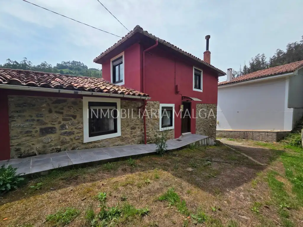 Exterior view of Houses for sale in Colunga  with Heating, Parquet flooring and Furnished