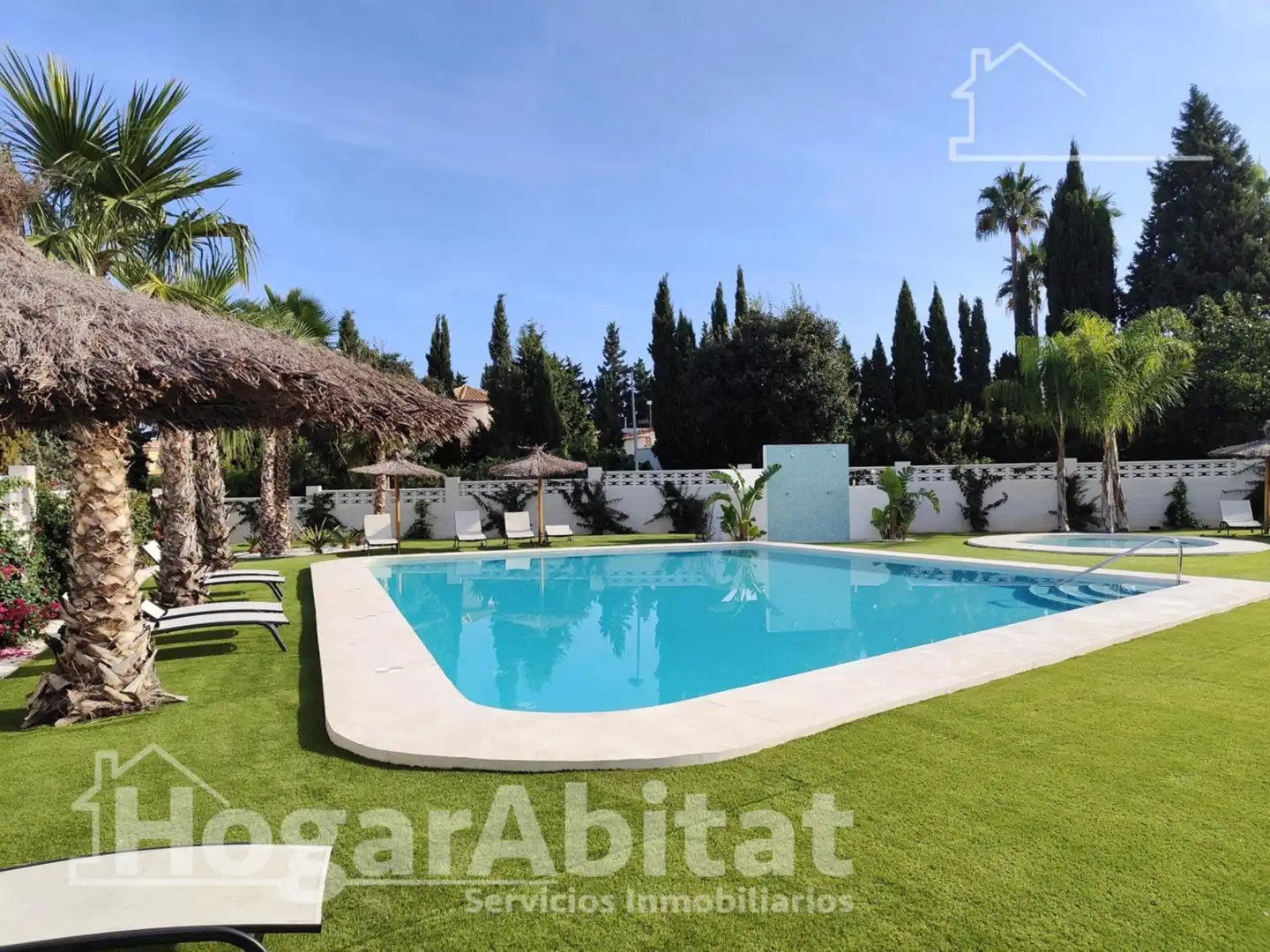 Außenansicht von Dachboden zum Verkauf in Dénia mit Terrasse, Alarm und Gemeinschaftspool