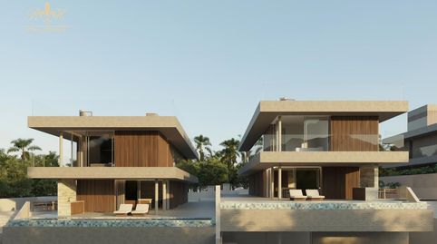 Parcela exclusiva en El Albir  Proyecto de tres viviendas unifamiliares de diseño vanguardista