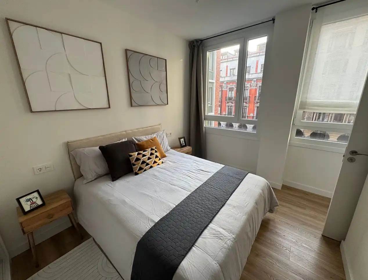 Habitación de Piso de alquiler en Gijón  con Calefacción, Parquet y Trastero