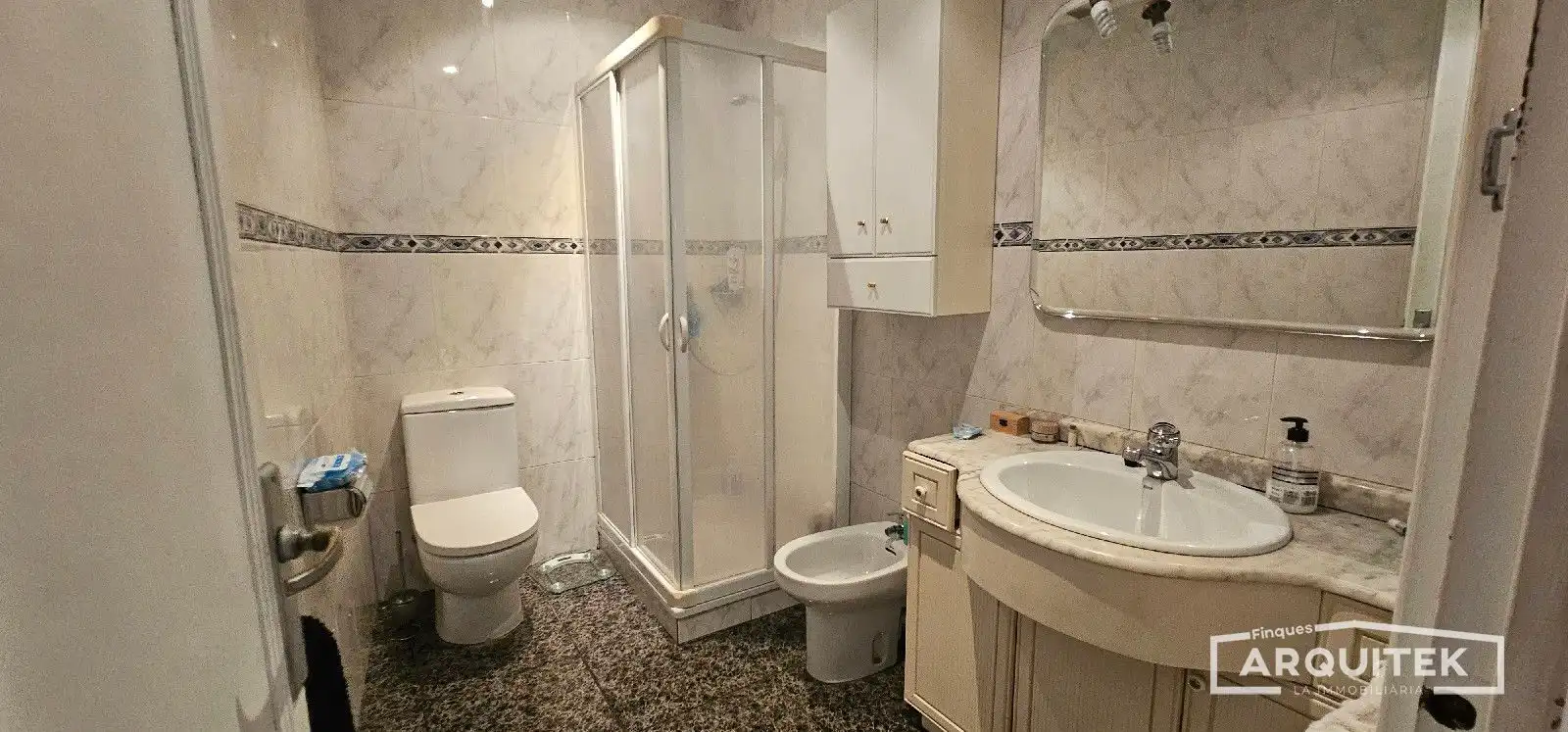 Bany de Casa o xalet en venda en Lleida amb Aire condicionat, Calefacció i Terrassa