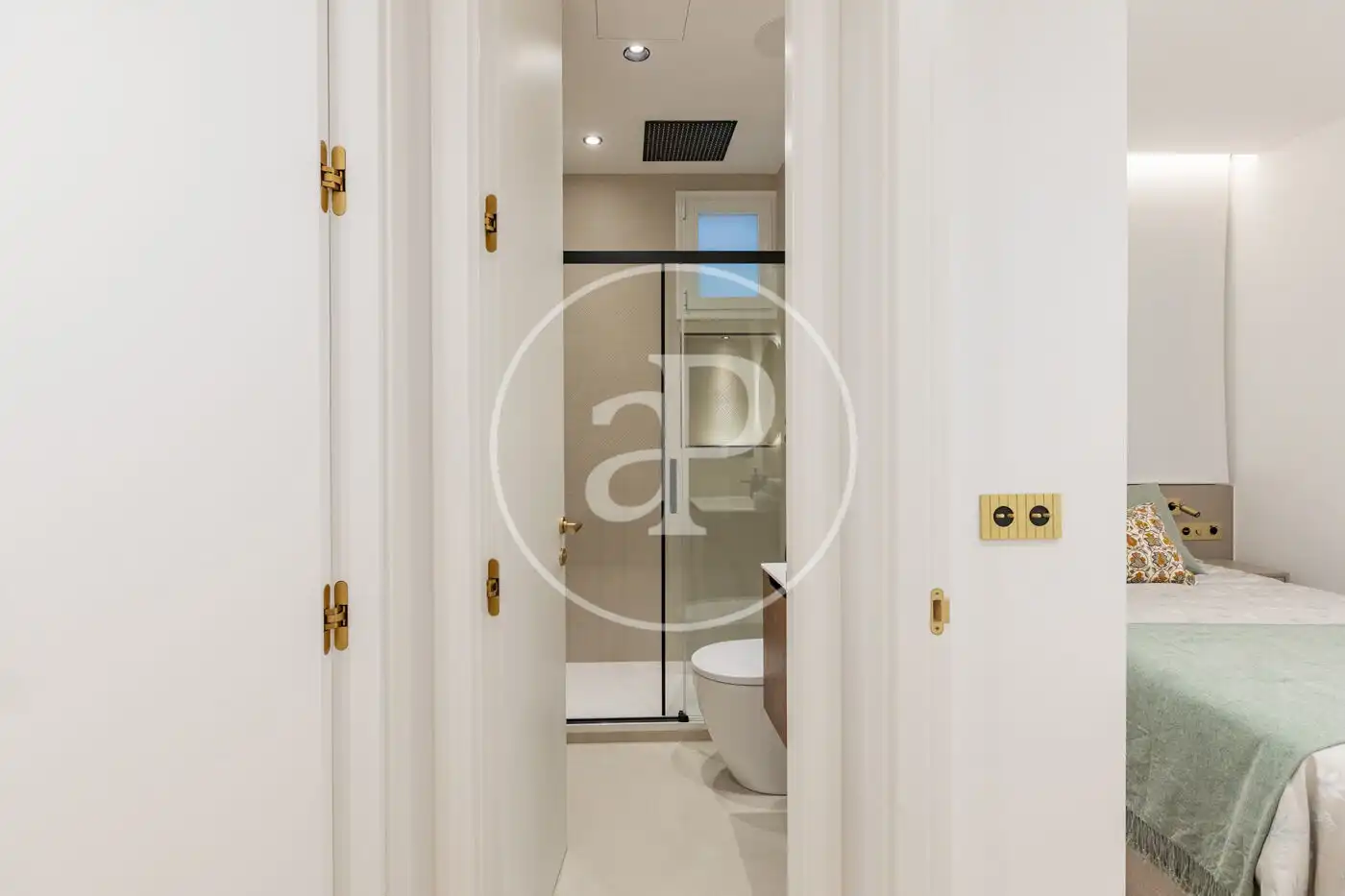 Baño de Piso en venta en Madrid con Aire acondicionado, Calefacción y Amueblado