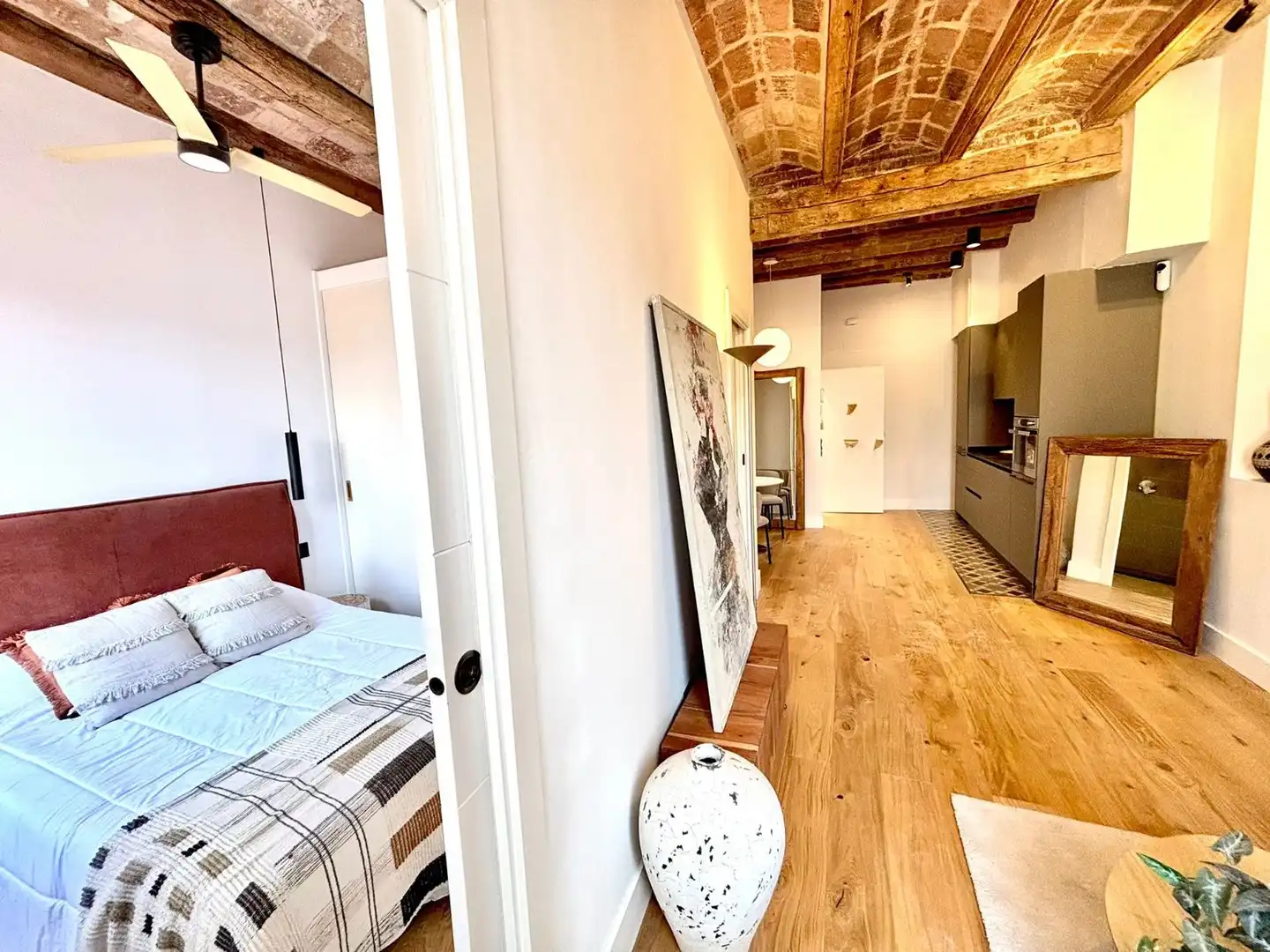 Schlafzimmer von Wohnung zum Verkauf in Barcelona mit Klimaanlage, Terrasse und Alarm