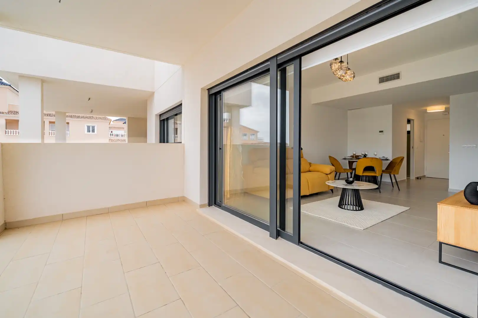 Casa amb terrassa en venda a San Miguel de Salinas, imagen 9