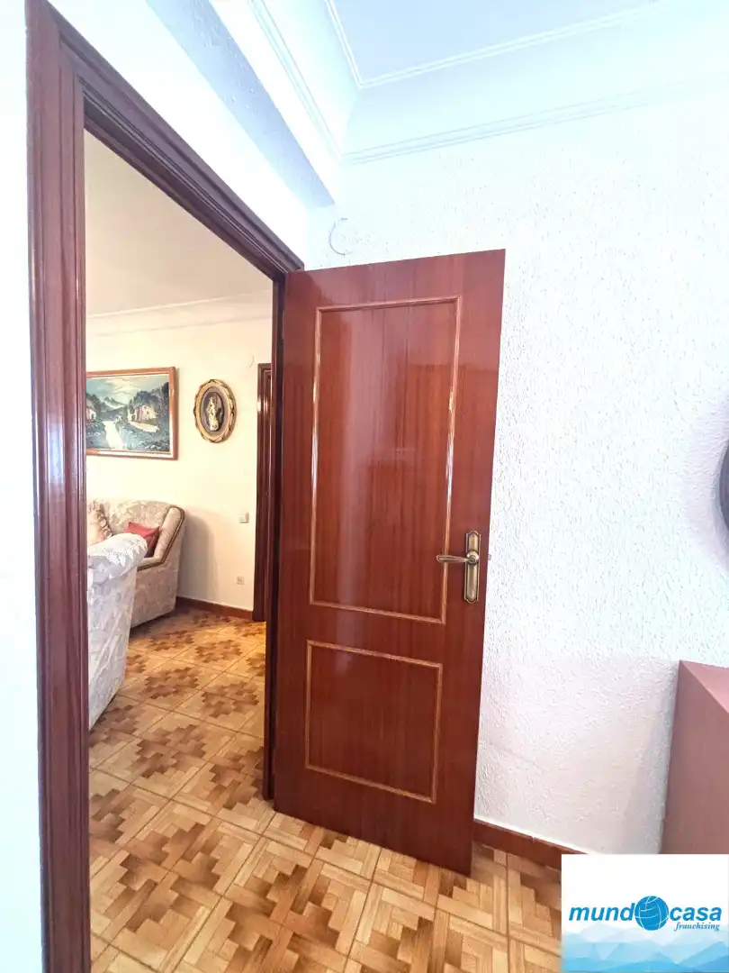 Flat for sale in Zaragoza  with Heating, Terrace and Furnished