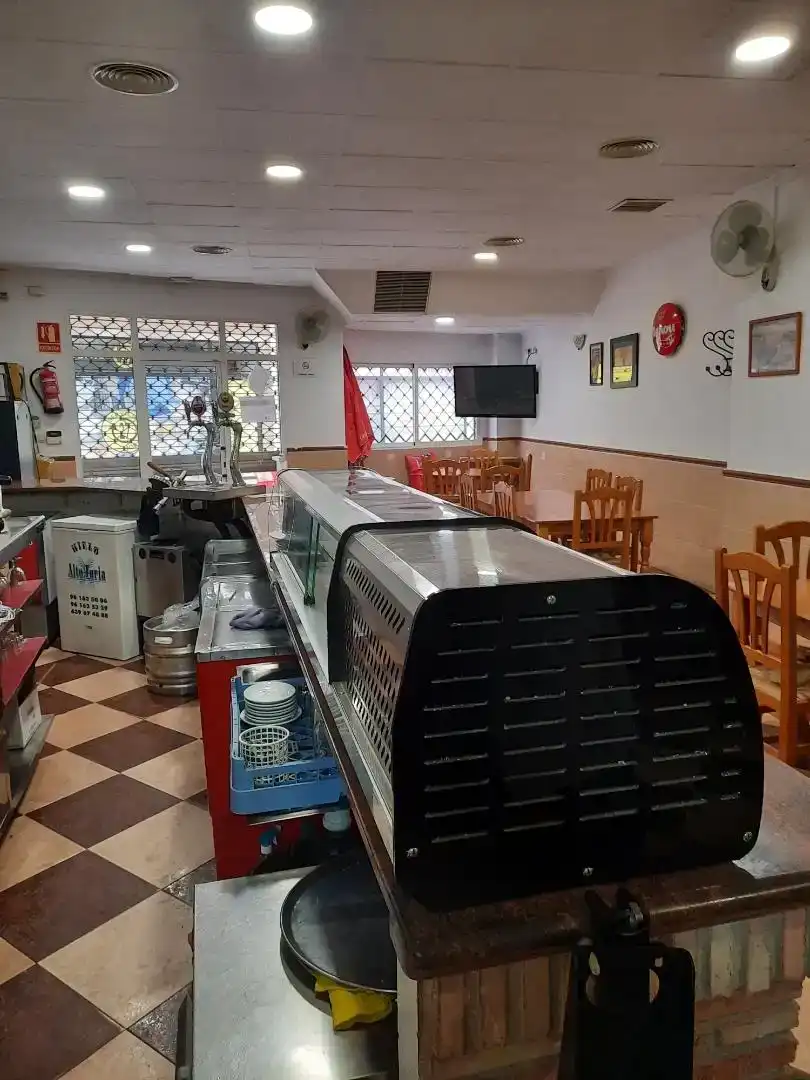 Local en venda en L'Eliana amb Aire condicionat