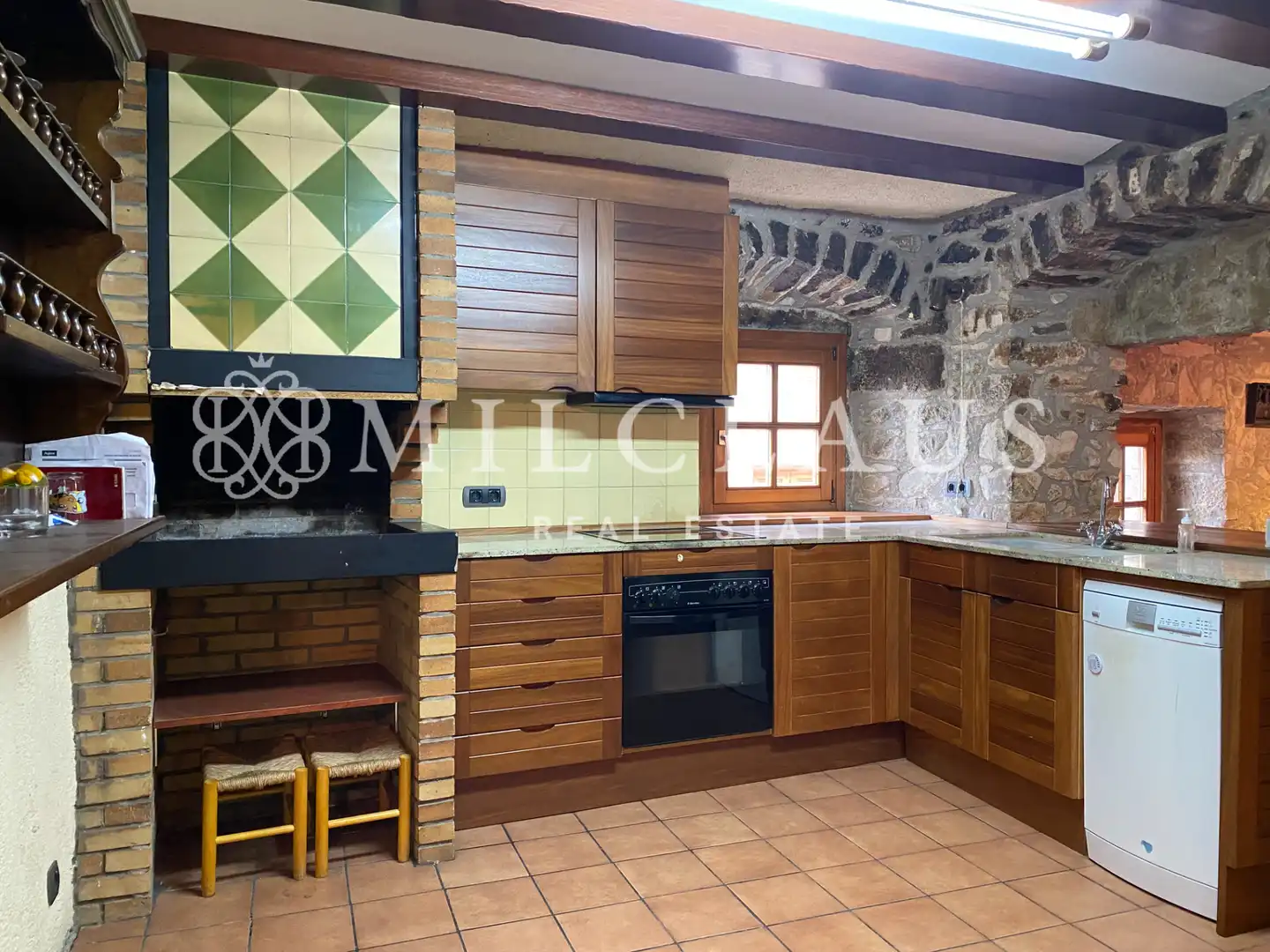 Cuina de Casa o xalet de lloguer en Talamanca amb Calefacció, Parquet i Forn