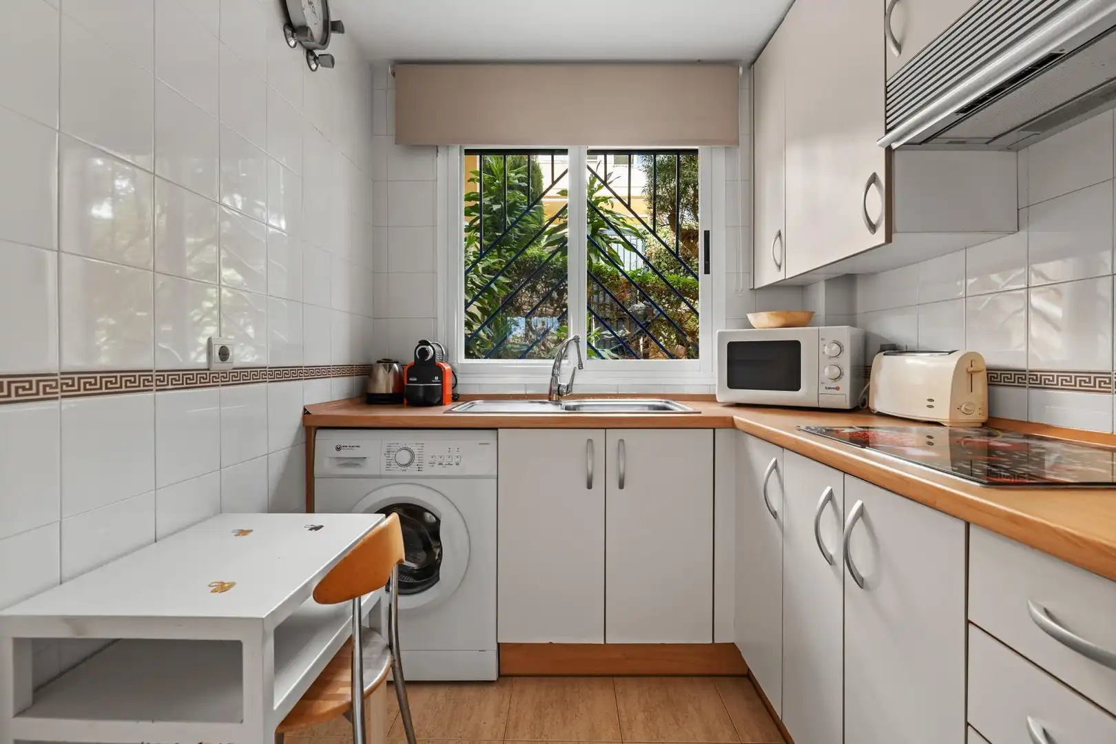 Küche von Wohnung zur Miete in Mijas mit Klimaanlage, Heizung und Privatgarten
