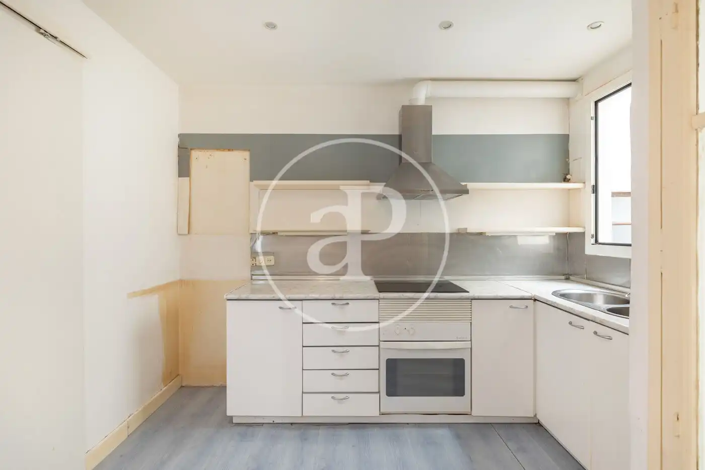 Kitchen of Flat for sale in Barcelona  with Air Conditioner and Heating