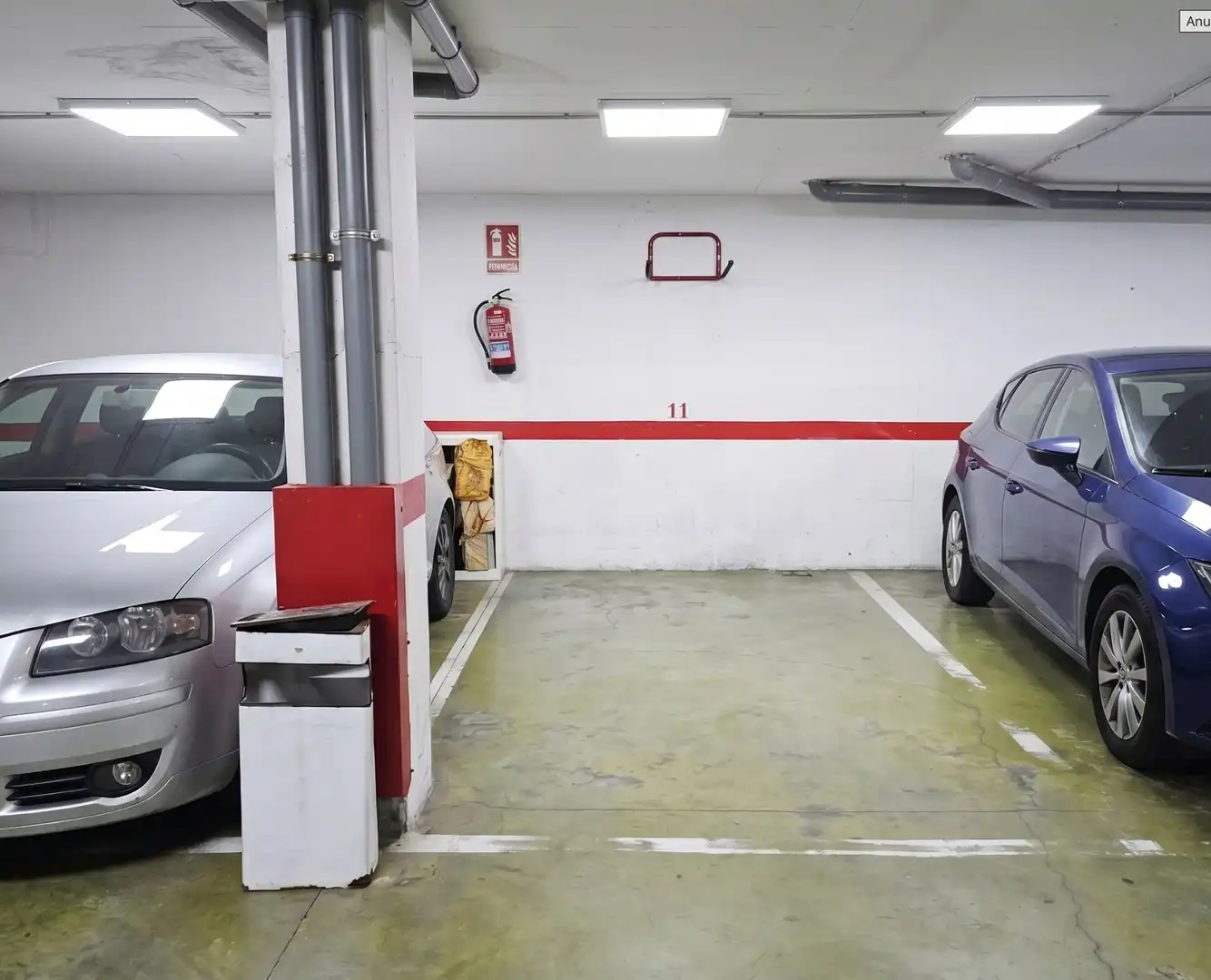 Parkplatz von Maisonette zum Verkauf in A Coruña Capital  mit Parkett, Ofen und Waschmaschine