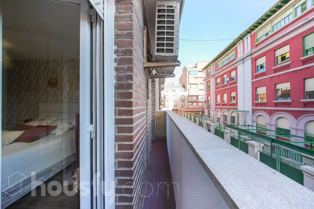 Exterior view of Flat for sale in Usera