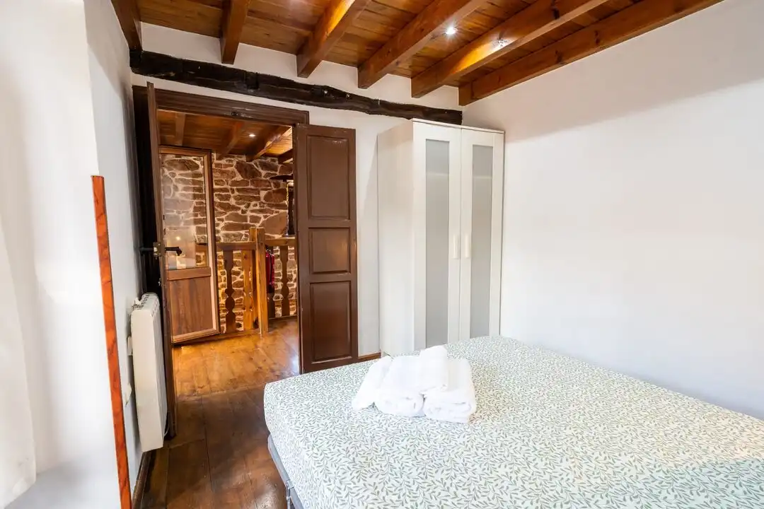 Dormitori de Casa o xalet de lloguer en Villaviciosa amb Calefacció, Jardí privat i Terrassa