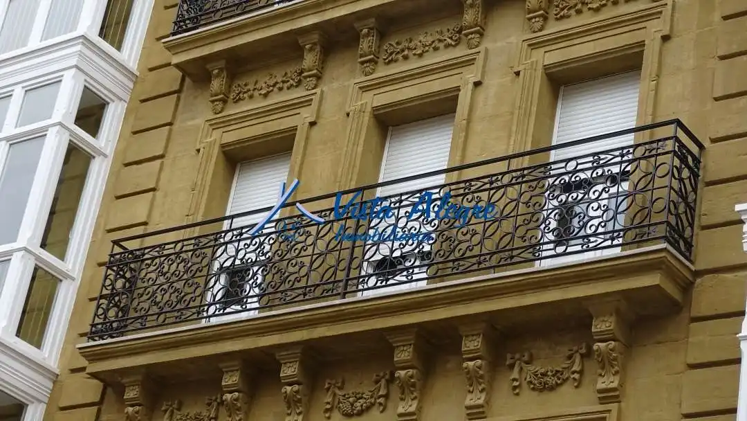 Exterior view of Apartments for sale in Haro  with Heating, Parquet flooring and Storage room